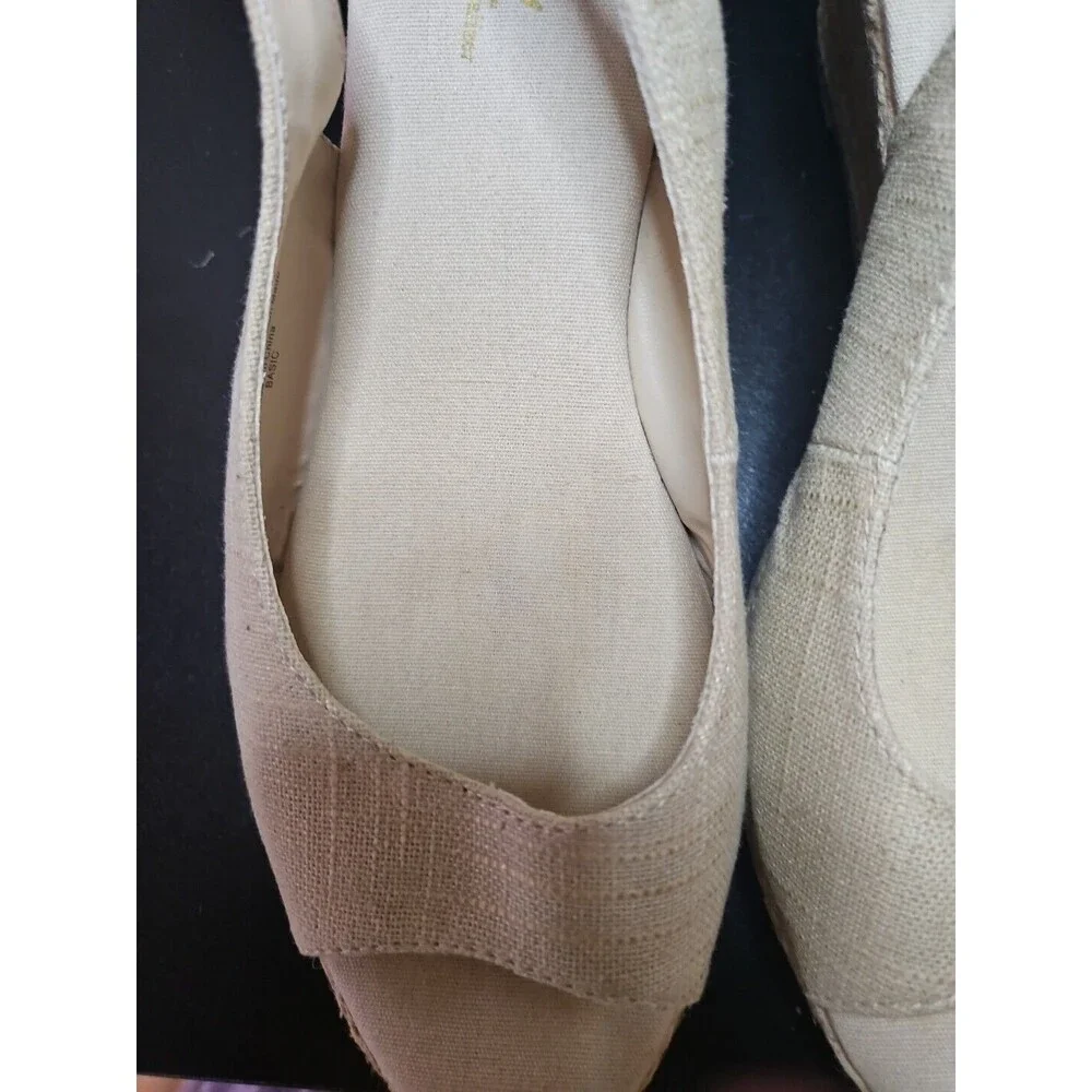 Natural Soul by Naturalizer Sandals Womens 8.5  W Basic Espadrille Beige Wedge - Picture 6 of 8